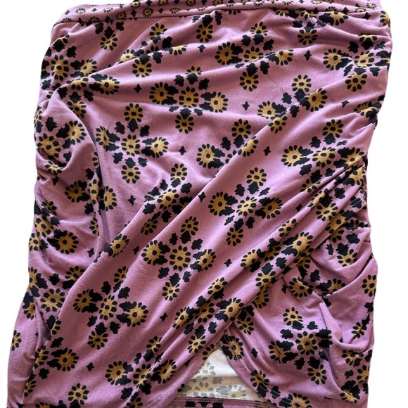 Women's Free People She's Something Else Ruched Asymmetrical Mini Skirt Size XS - Picture 3 of 6